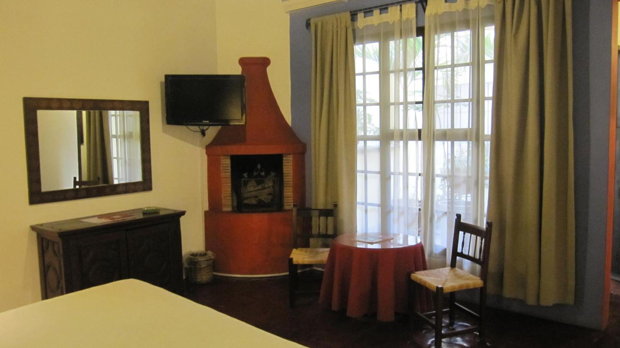 Hotel Casa Colonial - Adults Only เควนาวากา ภายนอก รูปภาพ