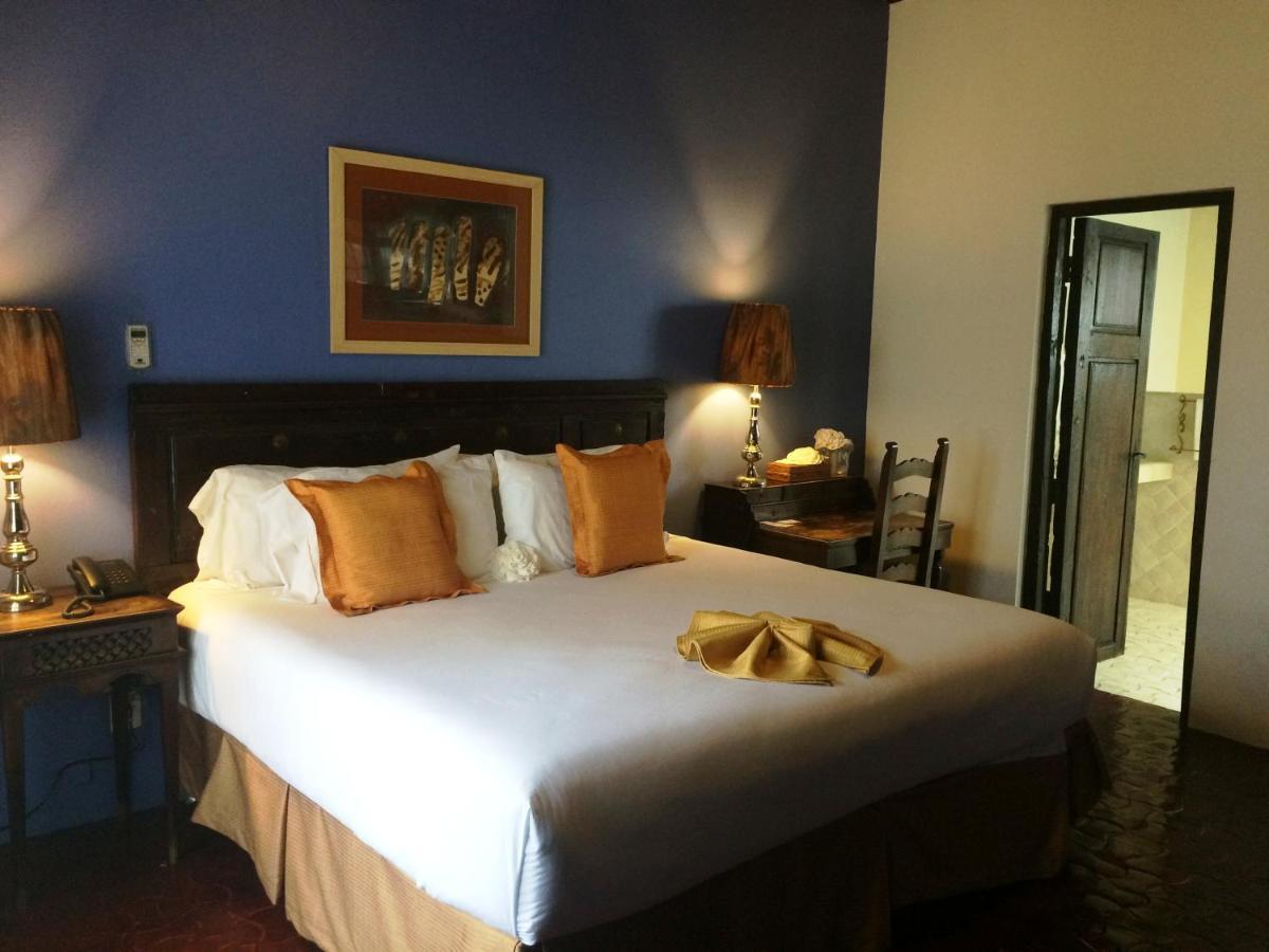 Hotel Casa Colonial - Adults Only เควนาวากา ภายนอก รูปภาพ
